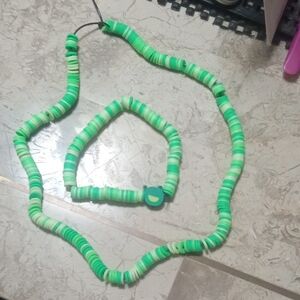 Vibrant Green and White Beaded Jewelry Set